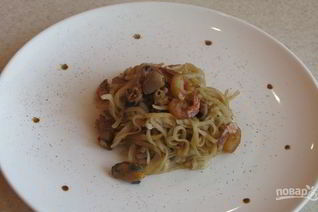 Китайская лапша с морепродуктами