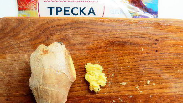 ШАГ 2. китайская рисовая лапша с имбирной рыбой