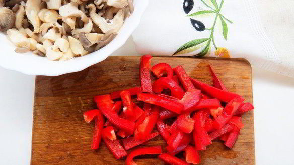 ШАГ 7. китайская рисовая лапша с имбирной рыбой