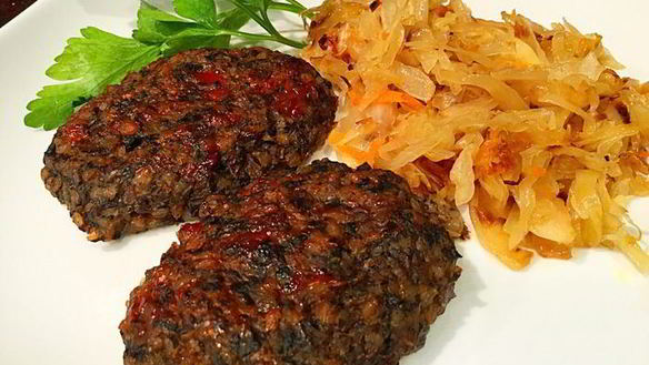 ШАГ 9. гречневые котлеты с грибами