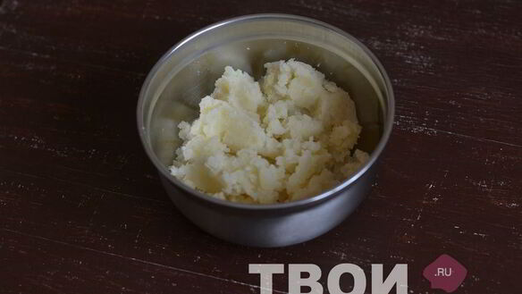 ШАГ 2. картофельные котлеты с грибным соусом