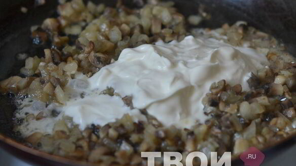 ШАГ 10. картофельные котлеты с грибным соусом
