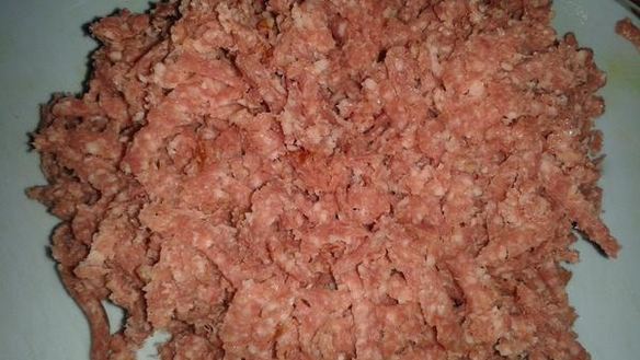 ШАГ 2. картофельные котлеты с колбасным фаршем