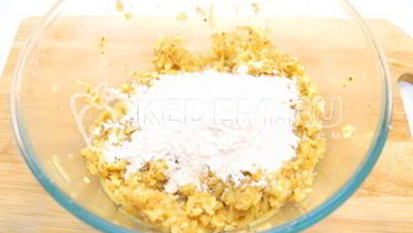 ШАГ 5. котлетки из кабачков с сыром