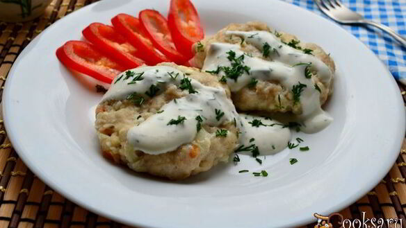 ШАГ 7. котлеты из кролика с брынзой в микроволновке