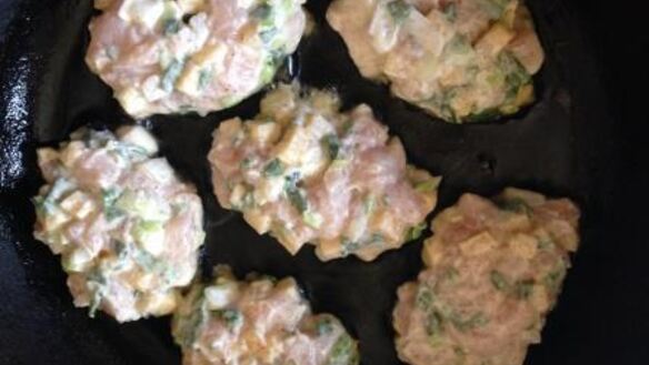 ШАГ 3. куриные котлеты нежность