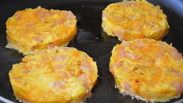 ШАГ 3. куриные котлеты с овощами