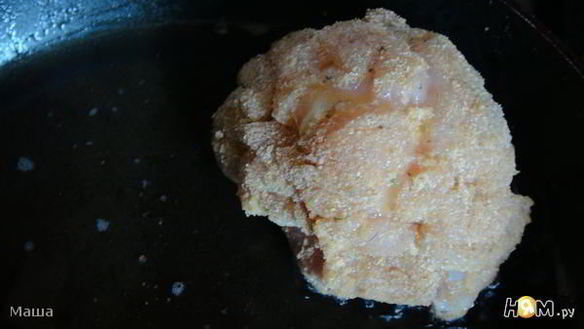 ШАГ 4. куриные котлеты с яйцом под сыром