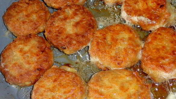 ШАГ 9. мясные котлеты с перловкой