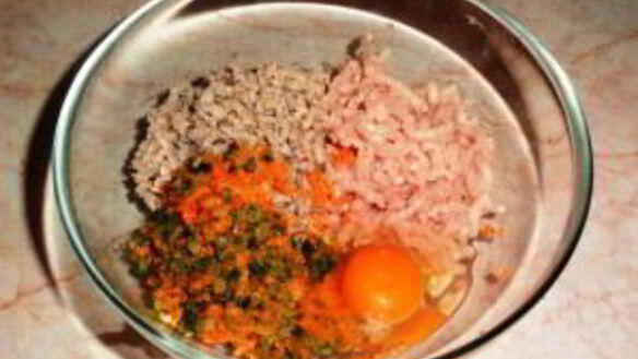 ШАГ 2. нежные мягкие котлеты