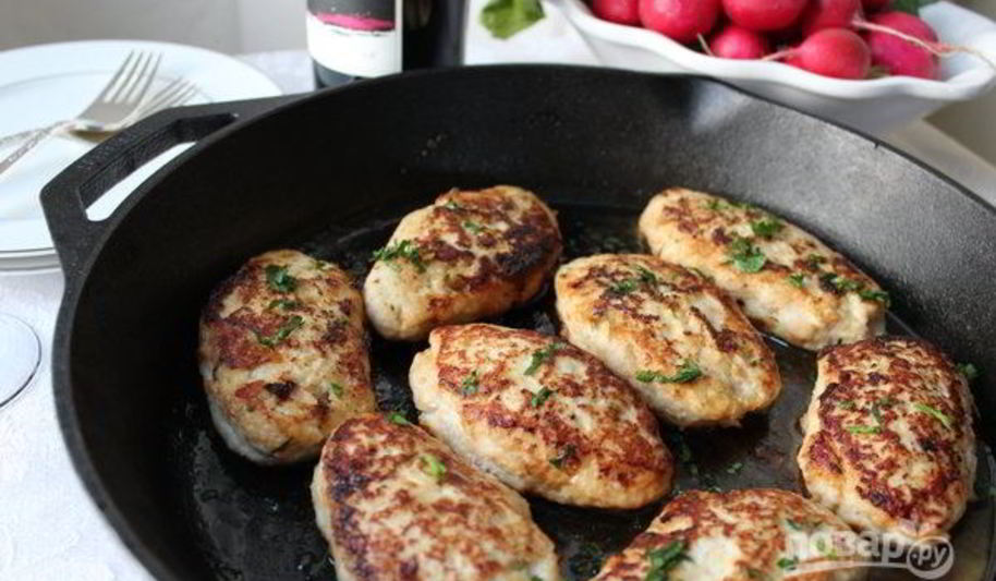 Рецепт обычные котлеты из фарша