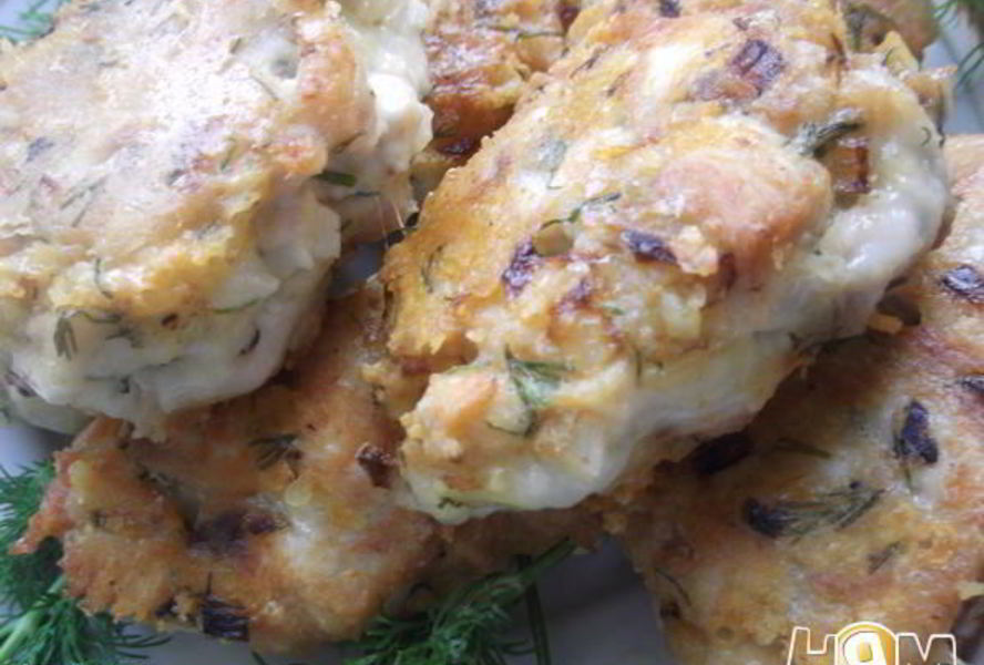 Рубленные куриные котлеты с сыром