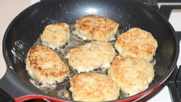 ШАГ 10. рыбные котлеты из трески