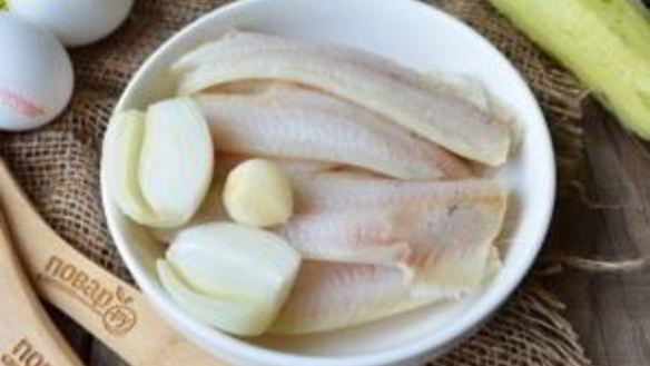 ШАГ 4. рыбные котлеты с творогом и кабачками