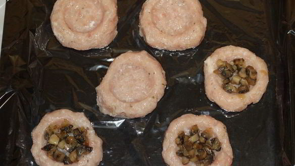 ШАГ 5. стожки из куриного фарша