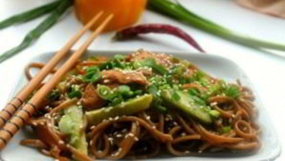 ШАГ 8. лапша по-японски с курицей