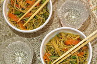 Лапша с овощами