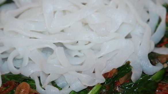 ШАГ 7. лапша ширатаки со шпинатом