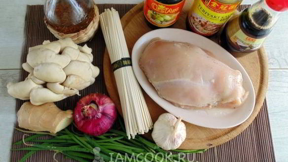 ШАГ 5. лапша удон с курицей