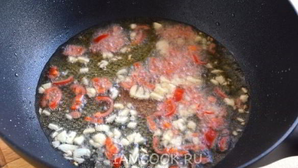 ШАГ 8. лапша вок с курицей