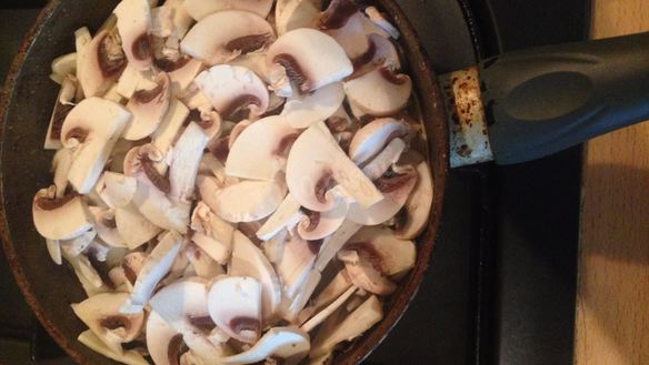 ШАГ 2. лазанья из кабачков с грибами