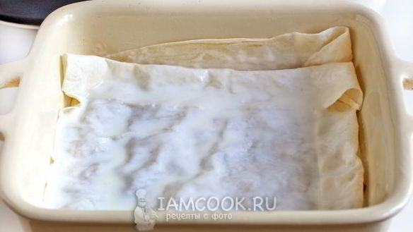 ШАГ 15. лазанья из лаваша с фаршем и сметанным соусом