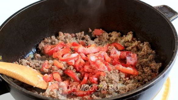 ШАГ 10. лазанья из лаваша с фаршем и сметанным соусом