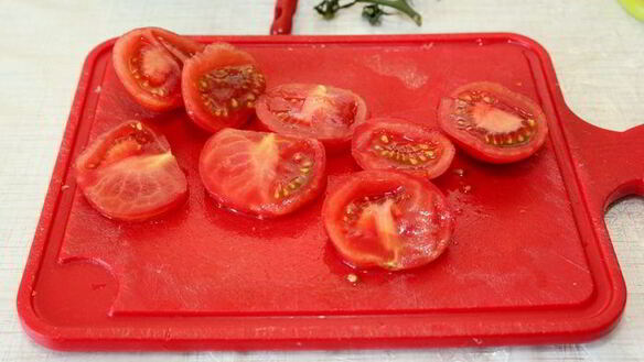 ШАГ 8. лазанья с мясным соусом и томатами