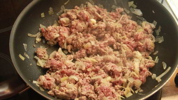 ШАГ 2. мясная лазанья со шпинатом