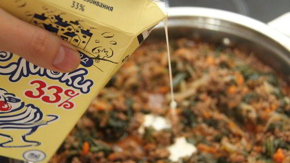 ШАГ 6. мясная лазанья со шпинатом