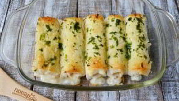 ШАГ 7. рулет лазанья в чесночном хлебе