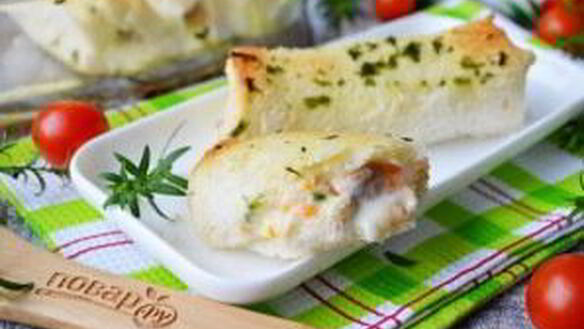 ШАГ 8. рулет лазанья в чесночном хлебе