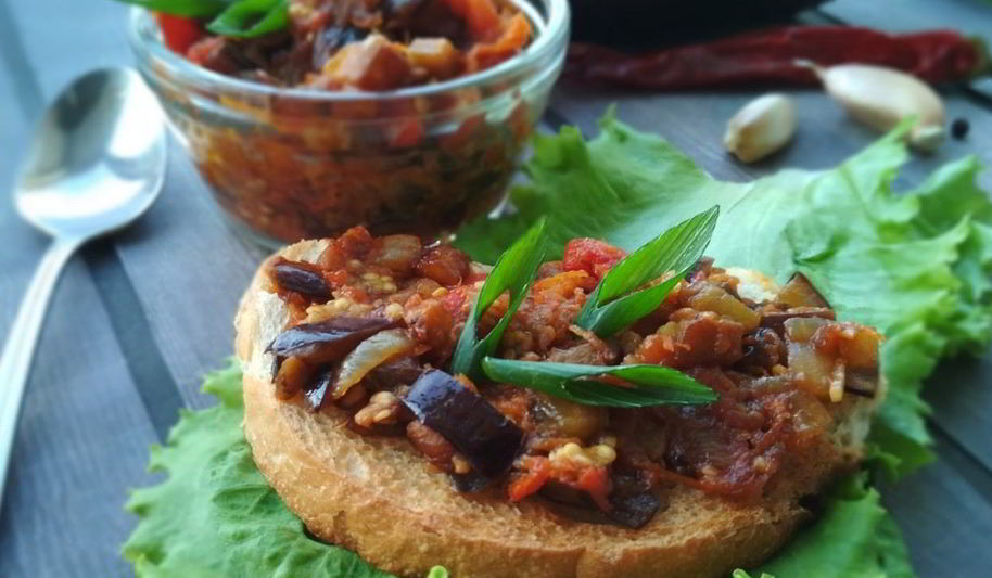 Рецепт баклажанная паста на тостах