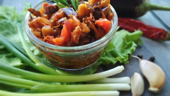 ШАГ 6. баклажанная паста на тостах