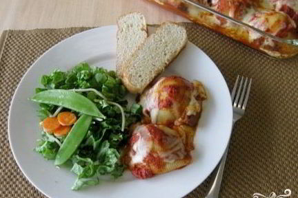 Большие макароны с фаршем