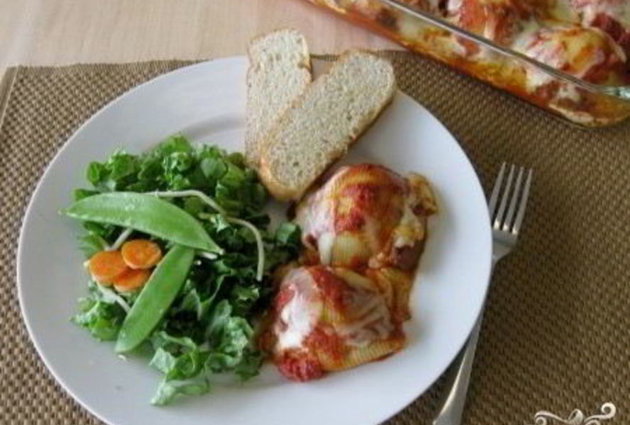 Большие макароны с фаршем