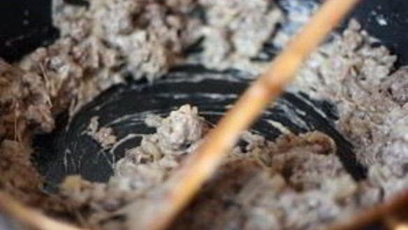 ШАГ 2. фаршированные макароны под соусом