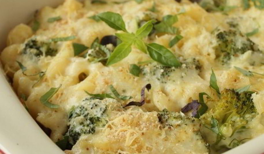 Рецепт гратен из макарон, куриной грудки и брокколи