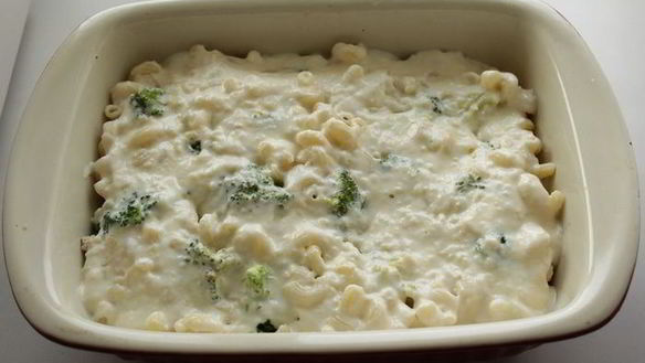 ШАГ 5. гратен из макарон, куриной грудки и брокколи