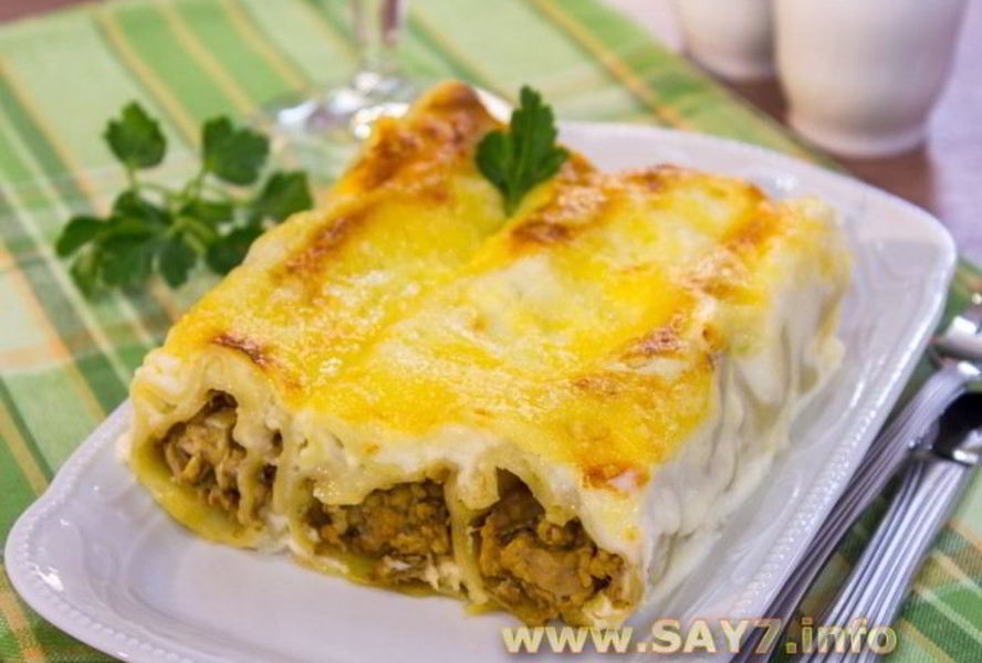 Каннеллони с индейкой и белыми грибами