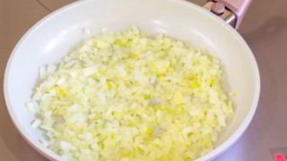 ШАГ 4. каннеллони с индейкой и белыми грибами