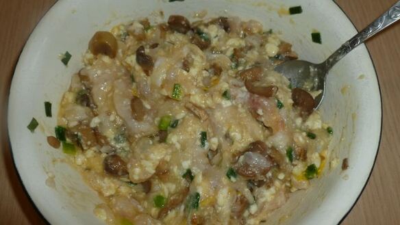 ШАГ 2. каннеллони с рыбой, грибами и адыгейским сыром