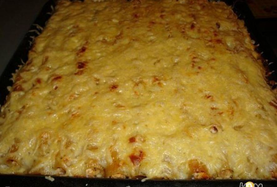 Каннелони с куриным фаршем под соусом башемаль