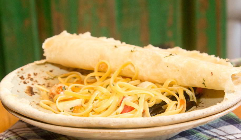 Рецепт лингвини, запеченные под фокаччей