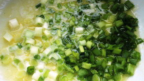 ШАГ 3. мафальдине с камчатским крабом и зеленым горошком, запеченные в пергаменте