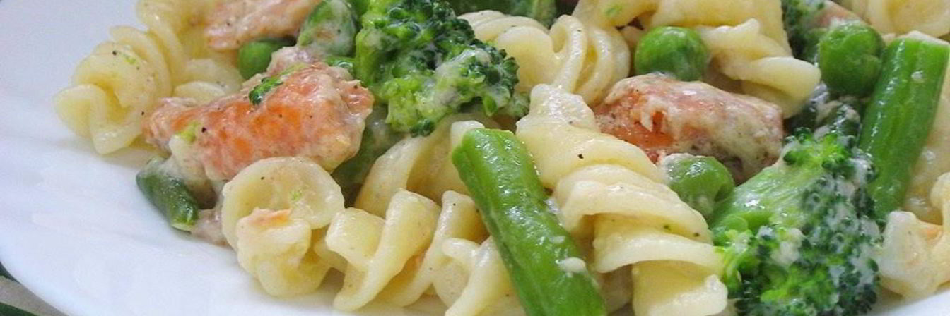 Макароны с грибами овощами сыром