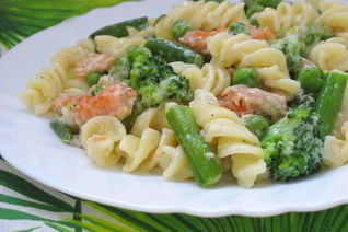 Макароны с грибами овощами сыром