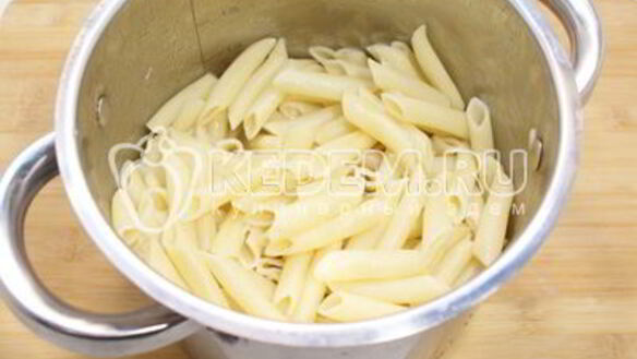 ШАГ 3. макароны с грибами