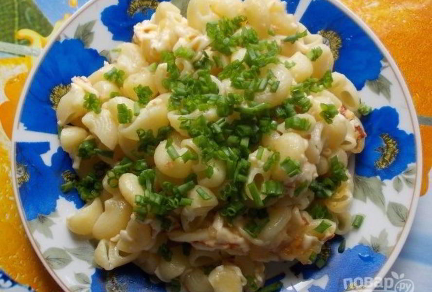 Макароны с колбасным сыром