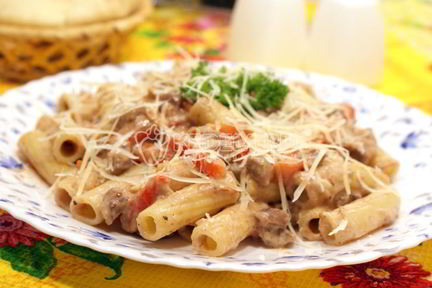 Макароны с мясом и овощами